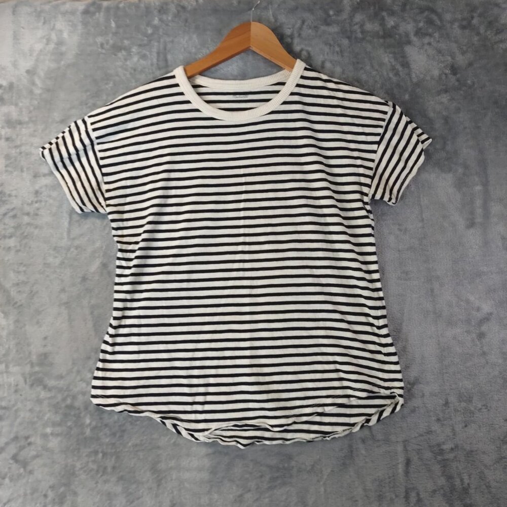 Madewell Women's M Ivory & Navy Blue‎ Stripes Crewneck Short Sleeve Nautical Tee